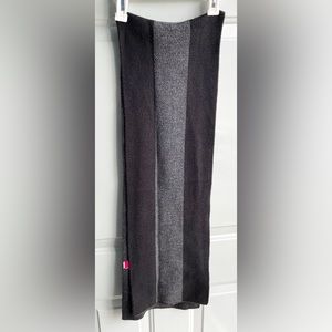 Warm winter scarf black grey stripe